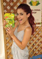 Ariana Grande : ariana-grande-1335505182.jpg