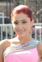 Ariana Grande : ariana-grande-1335856752.jpg