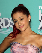 Ariana Grande : ariana-grande-1335943708.jpg