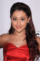 Ariana Grande : ariana-grande-1336028637.jpg