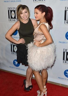 Ariana Grande : ariana-grande-1336072311.jpg