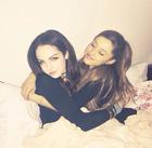 Ariana Grande : ariana-grande-1390585345.jpg