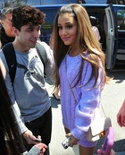 Ariana Grande : ariana-grande-1406489757.jpg