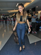 Ariana Grande : ariana-grande-1413829793.jpg