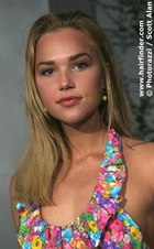 Arielle Kebbel : ariellekebbel_1289431763.jpg