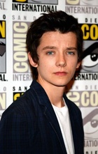 Asa Butterfield : asa-butterfield-1422275401.jpg