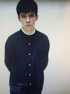 Asa Butterfield : asa-butterfield-1460123101.jpg