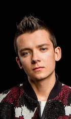 Asa Butterfield : asa-butterfield-1482028871.jpg