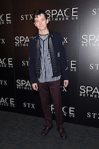 Asa Butterfield : asa-butterfield-1485469441.jpg