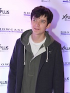 Asa Butterfield : asa-butterfield-1489996441.jpg