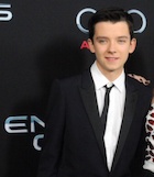 Asa Butterfield : asa-butterfield-1497084481.jpg