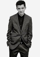 Asa Butterfield : asa-butterfield-1503221761.jpg