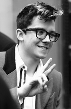 Asa Butterfield : asa-butterfield-1534581302.jpg