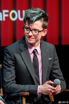 Asa Butterfield : asa-butterfield-1534583401.jpg