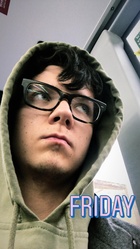 Asa Butterfield : asa-butterfield-1542435122.jpg