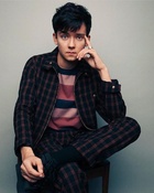 Asa Butterfield : asa-butterfield-1567909982.jpg