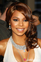 Ashanti : ashanti-1325942636.jpg