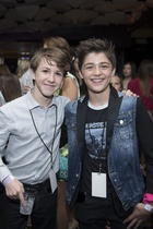 Asher Angel : TI4U1530215310.jpg