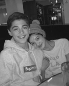 Asher Angel : TI4U1558639181.jpg