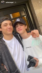 Asher Angel : TI4U1622151459.jpg