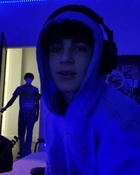 Asher Angel : TI4U1641688216.jpg