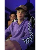 Asher Angel : TI4U1669575493.jpg