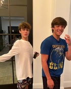 Asher Angel : TI4U1705523260.jpg