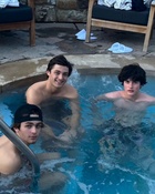 Asher Angel : TI4U1707684858.jpg