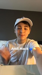 Asher Angel : asher-angel-1492741442.jpg