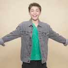Asher Angel : asher-angel-1494541081.jpg