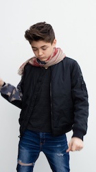 Asher Angel : asher-angel-1499424842.jpg