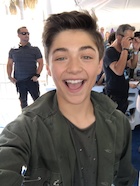 Asher Angel : asher-angel-1503259853.jpg