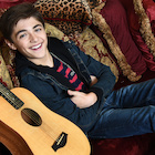 Asher Angel : asher-angel-1517210642.jpg