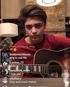 Asher Angel : asher-angel-1518379051.jpg