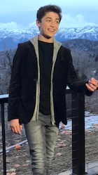 Asher Angel : asher-angel-1524268121.jpg