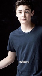 Asher Angel : asher-angel-1534543770.jpg