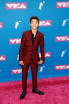 Asher Angel : asher-angel-1534809602.jpg