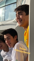 Asher Angel : asher-angel-1536600389.jpg