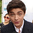 Asher Angel : asher-angel-1541614604.jpg