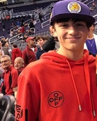 Asher Angel : asher-angel-1546208254.jpg