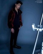 Asher Angel : asher-angel-1546371292.jpg