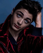 Asher Angel : asher-angel-1546371301.jpg