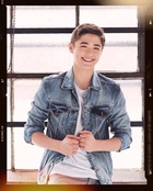 Asher Angel : asher-angel-1546541153.jpg