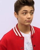 Asher Angel : asher-angel-1548440415.jpg