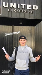 Asher Angel : asher-angel-1548869962.jpg