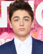 Asher Angel : asher-angel-1549994561.jpg