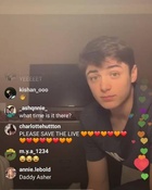 Asher Angel : asher-angel-1551129814.jpg