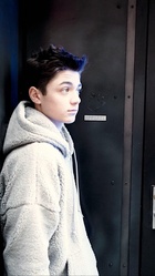 Asher Angel : asher-angel-1552866611.jpg