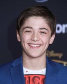 Asher Angel : asher-angel-1555004971.jpg