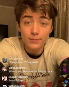 Asher Angel : asher-angel-1556437637.jpg